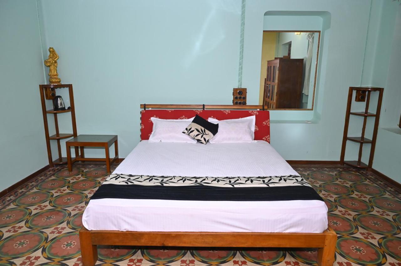 Les Boganveillea Heritage Guest House Auroville Eksteriør bilde