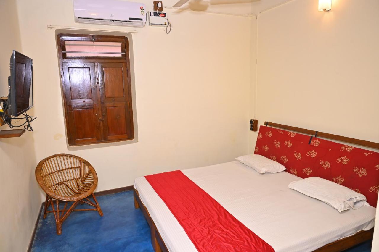 Les Boganveillea Heritage Guest House Auroville Eksteriør bilde