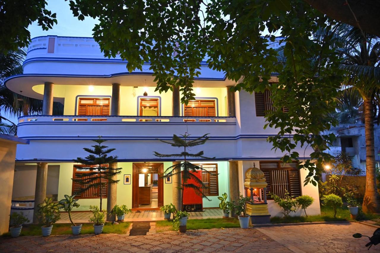 Les Boganveillea Heritage Guest House Auroville Eksteriør bilde
